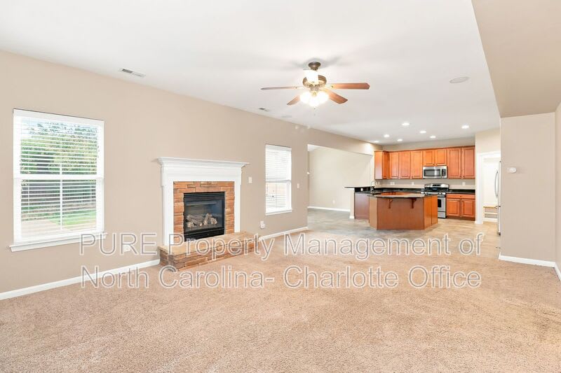 3007 Fallondale Rd – photo 4