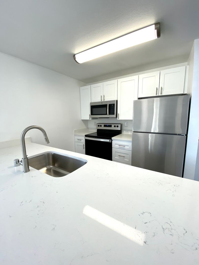 Olympic View Apartments – photo 1