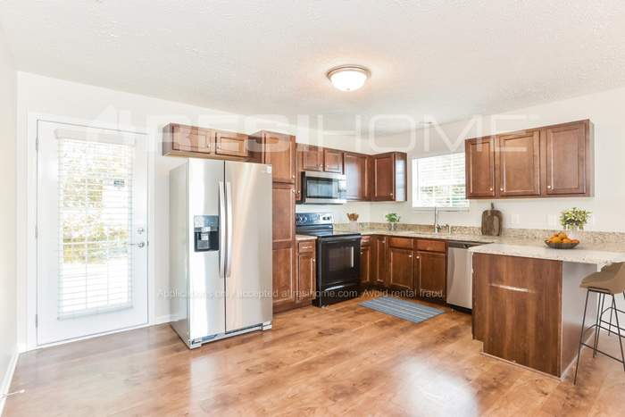 1504 Passage Drive – photo 2