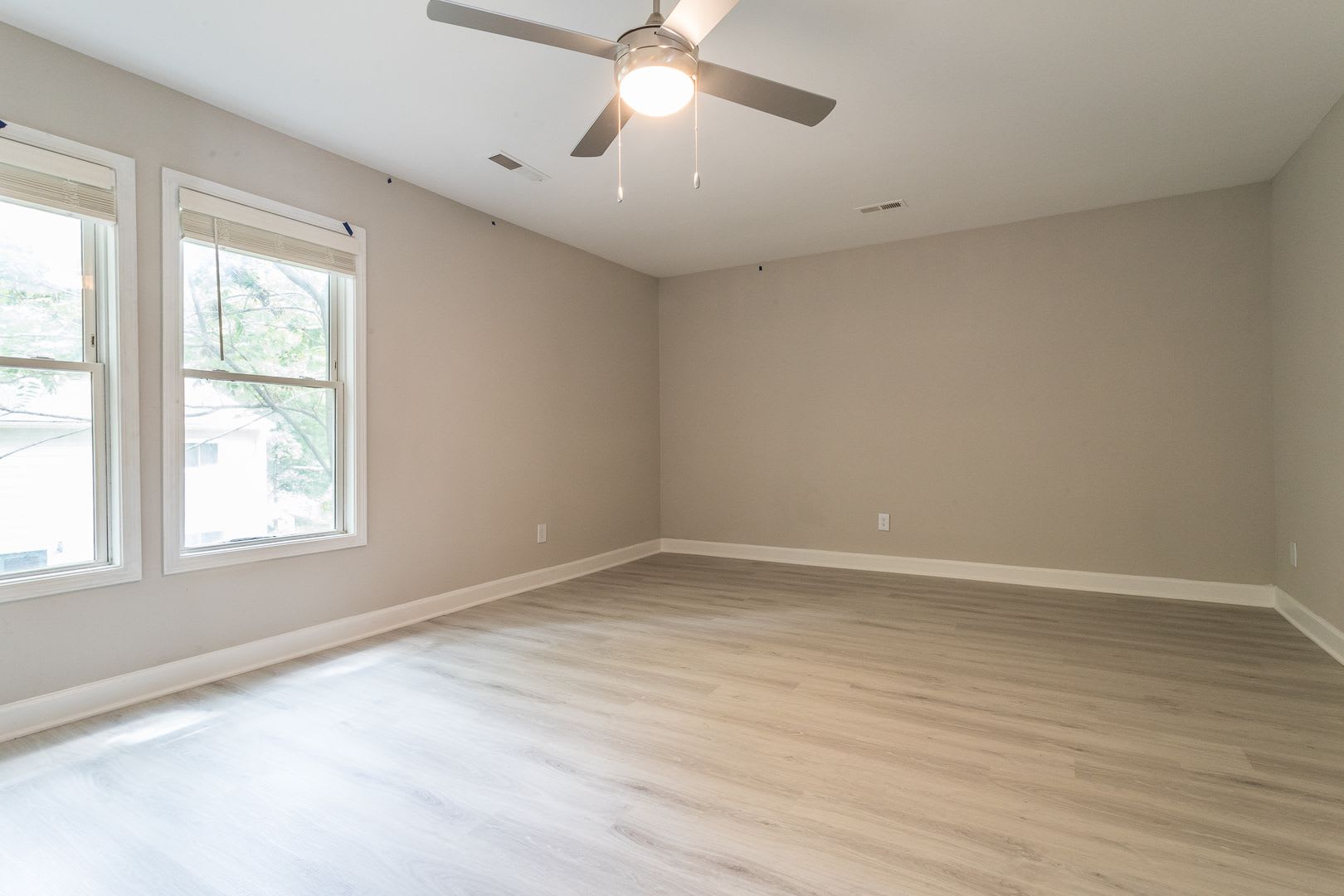 428 Bashford Road – photo 3