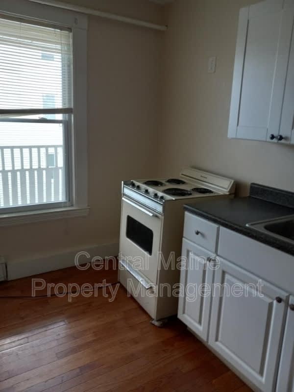 520 Hancock Street #10 – photo 2