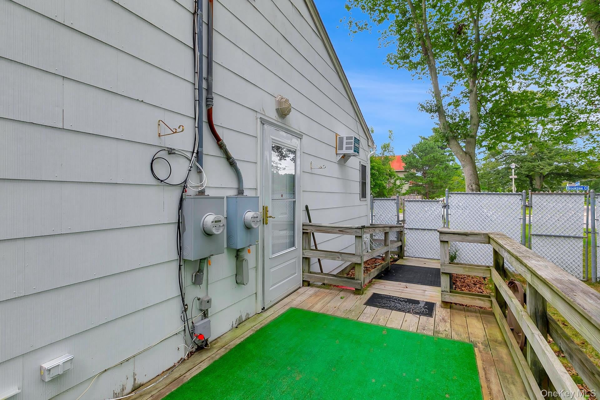 4 Brooktree Court – photo 4