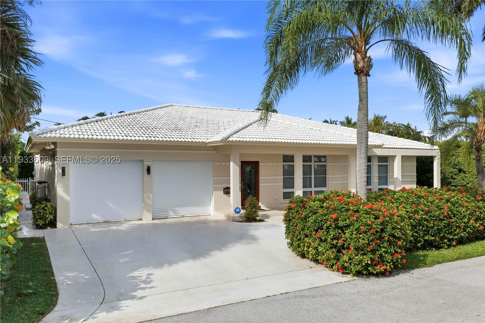 2607 Holy Cross Ln – photo 2