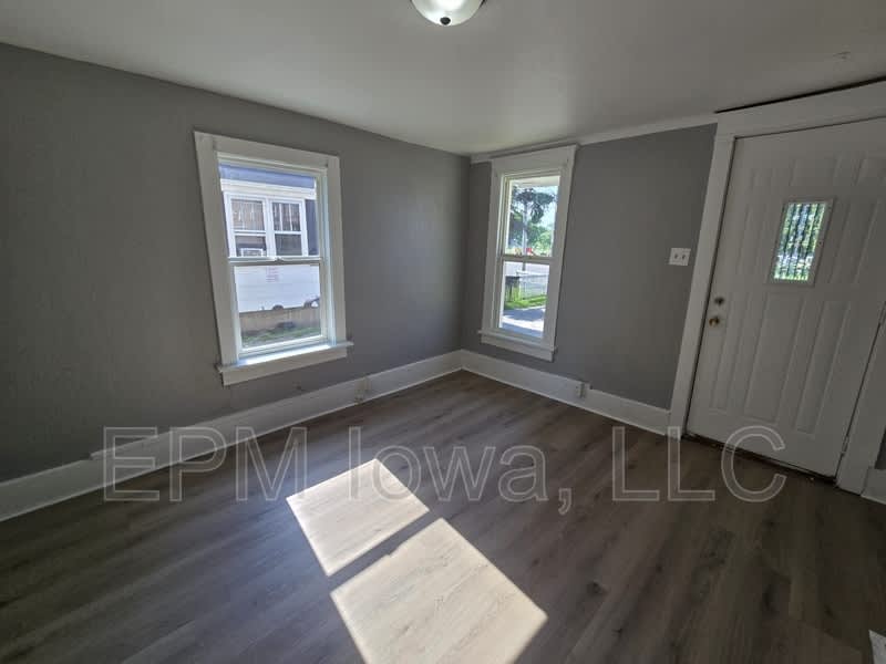 1703 Lafayette Street – photo 4