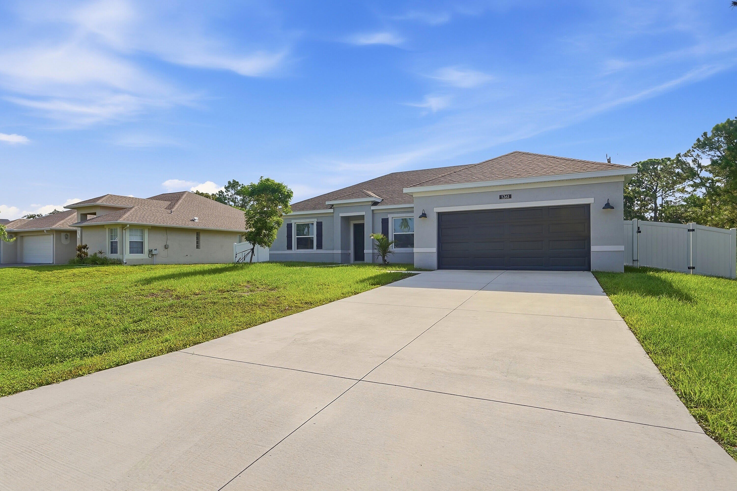 1261 SW Curry Street – photo 3
