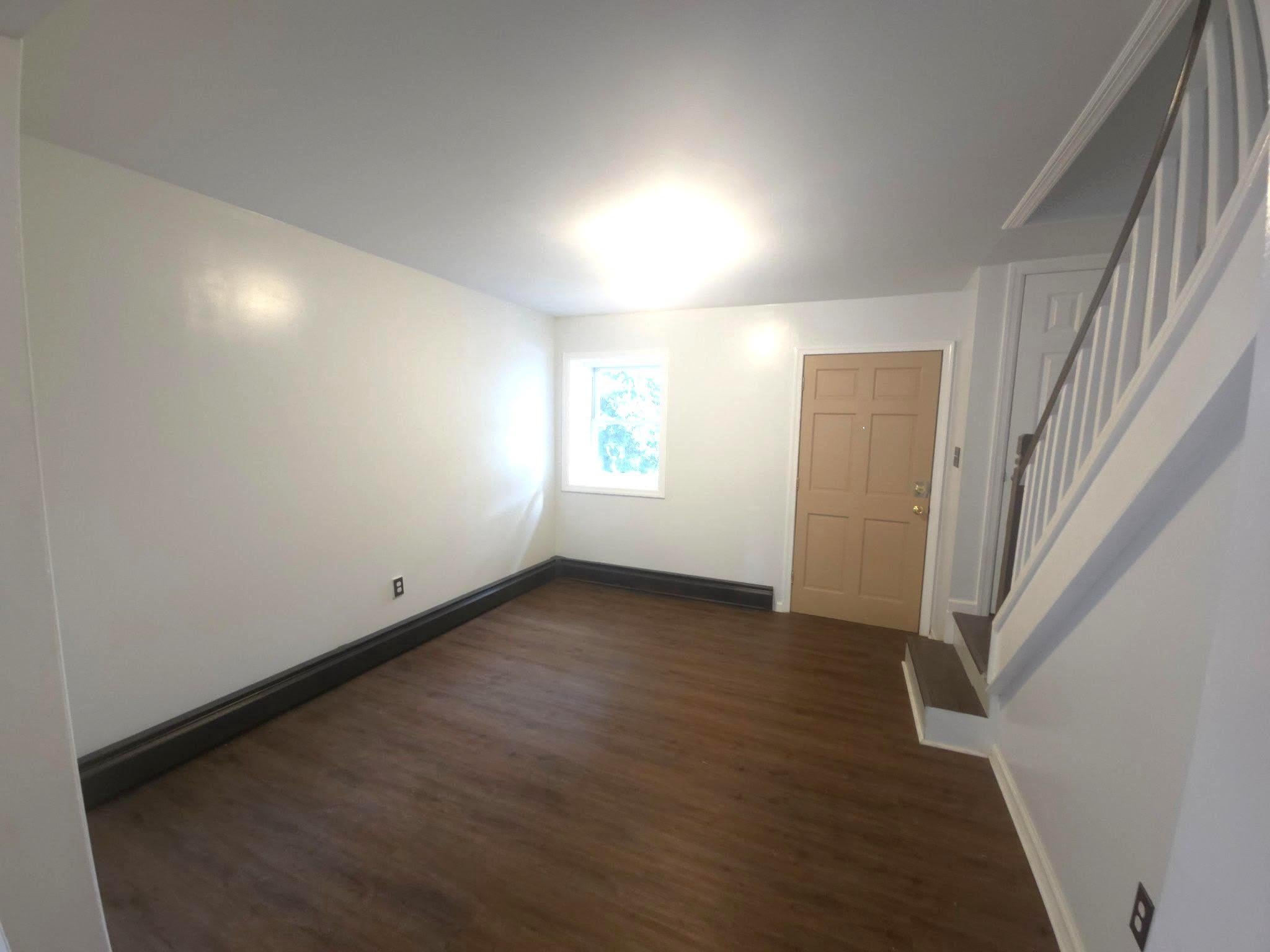 428 CROYDEN RD – photo 4