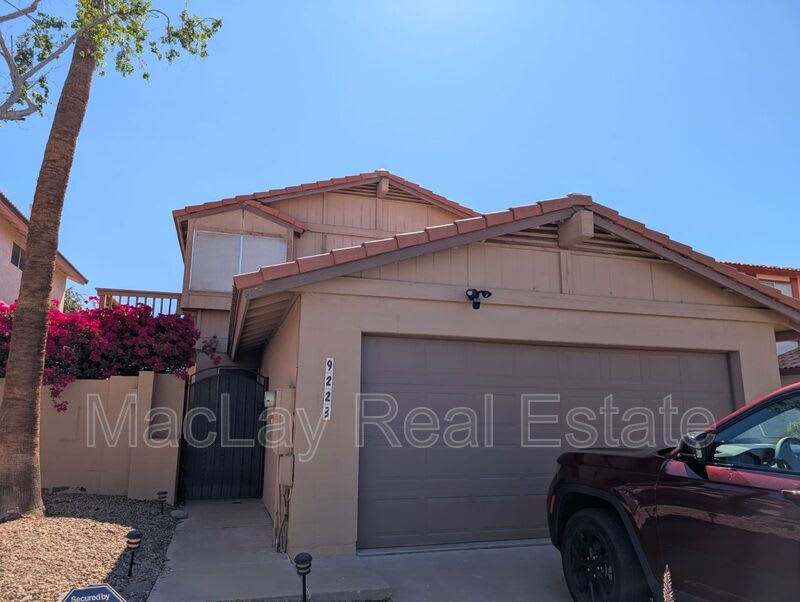 9223 S 45th Pl – photo 1