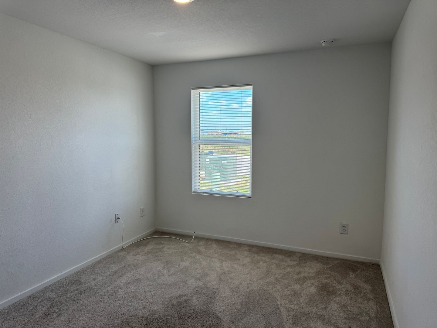 Welcome home to 12931 Kathleen St! – photo 4
