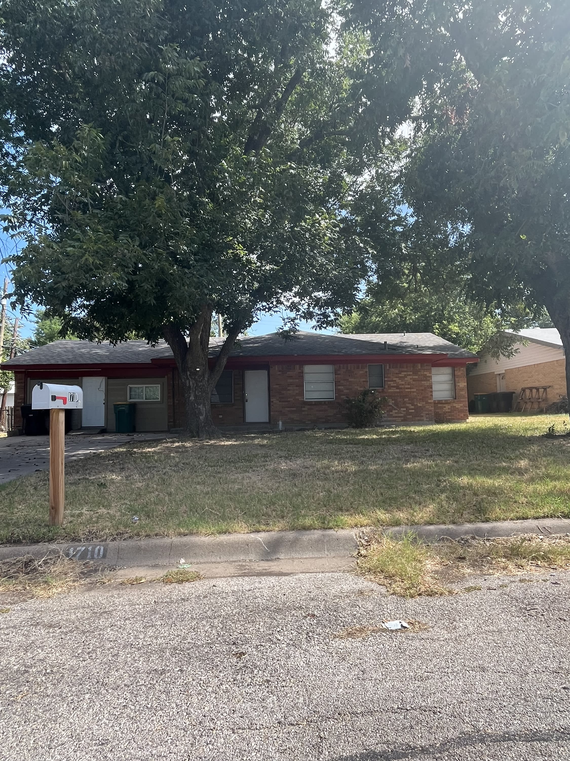1710 Avalon Road – photo 1