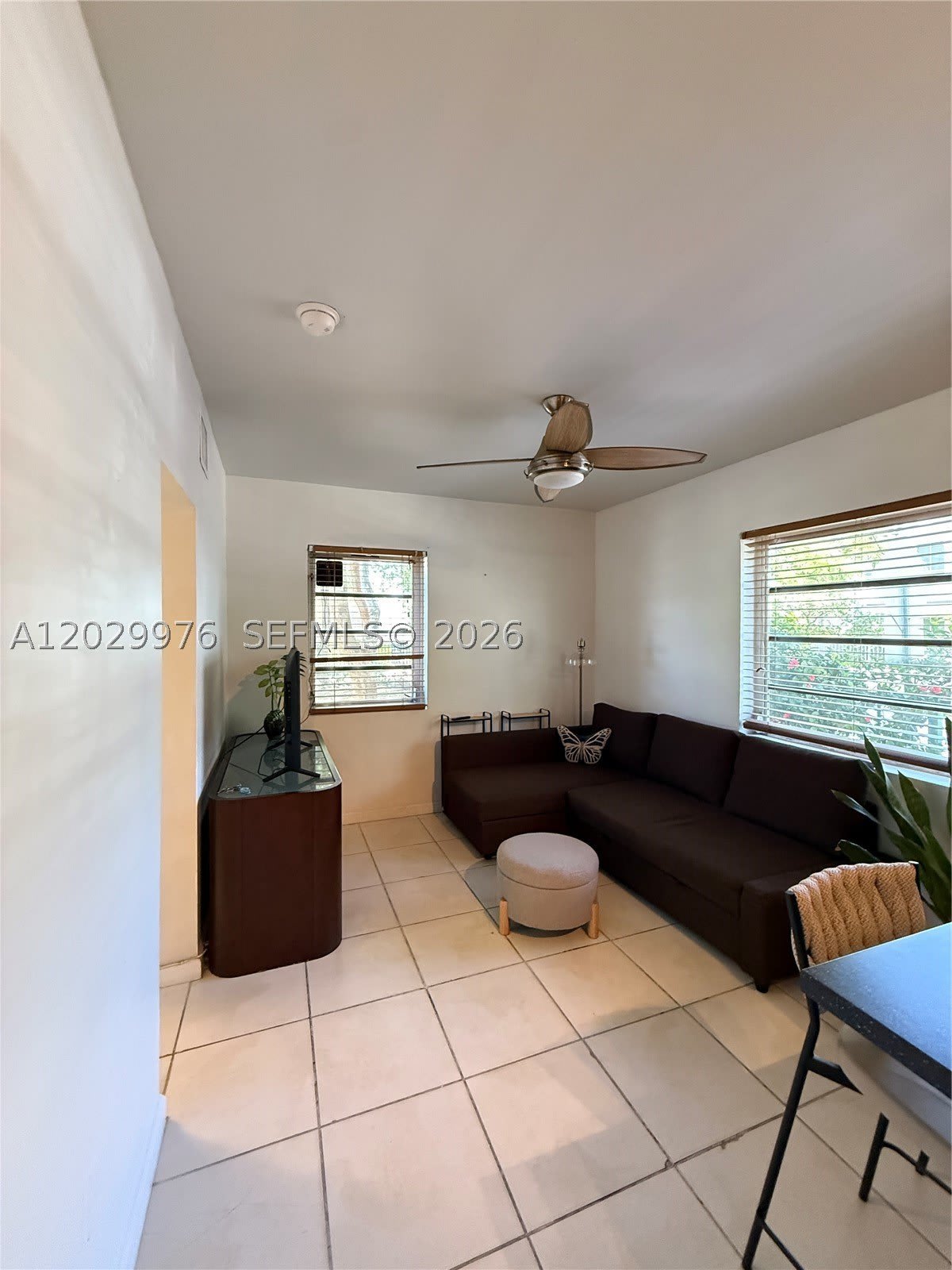 601 Michigan Ave – photo 2