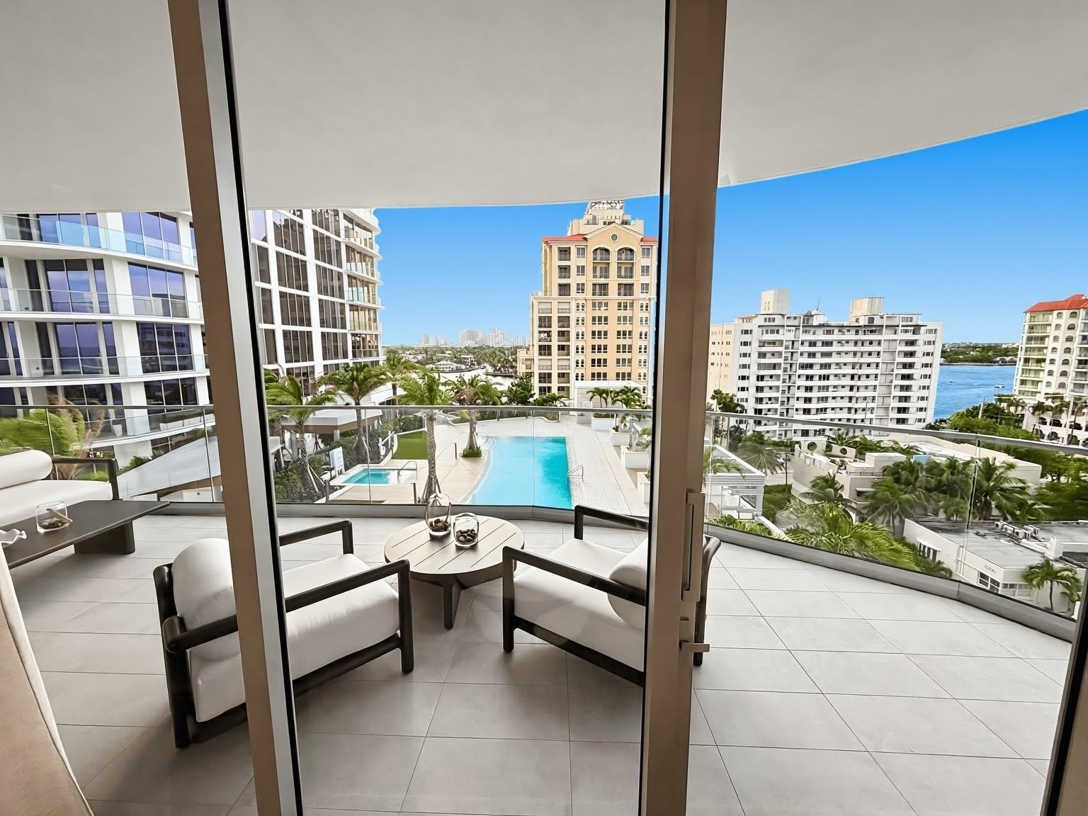 151 N Seabreeze Boulevard – photo 2