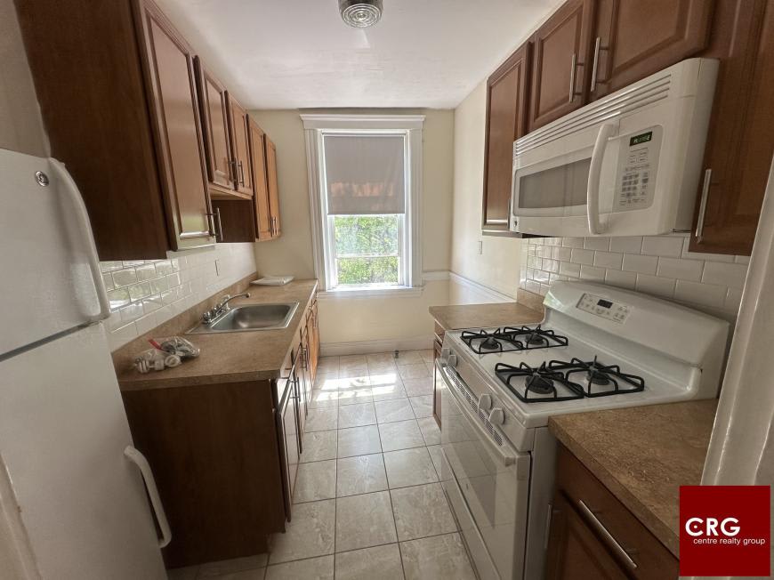 134 135 Washington St – photo 1