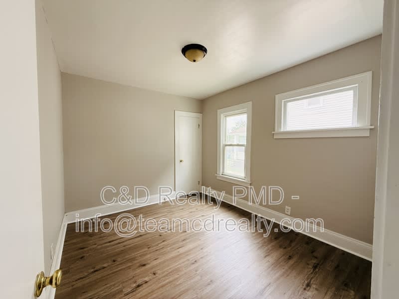 8329 Garfield Blvd – photo 4