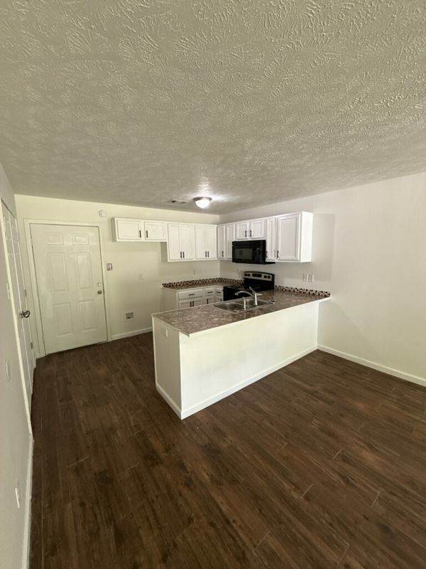 120 Suda St – photo 3