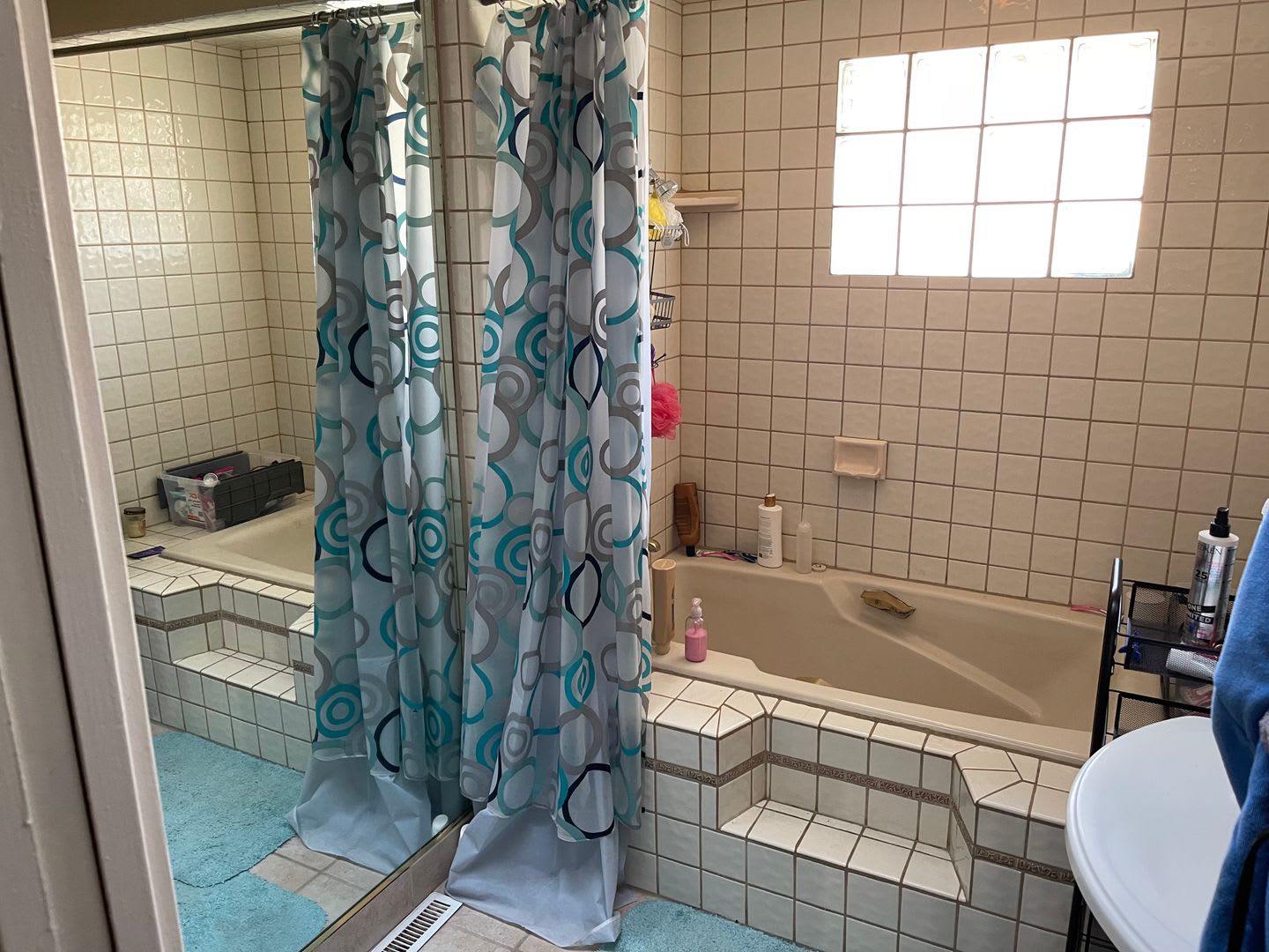 REDUCED! 3 Bed 2 Bath Home with Swimming Pool in Desirable Presidential Neighborhood! – photo 5