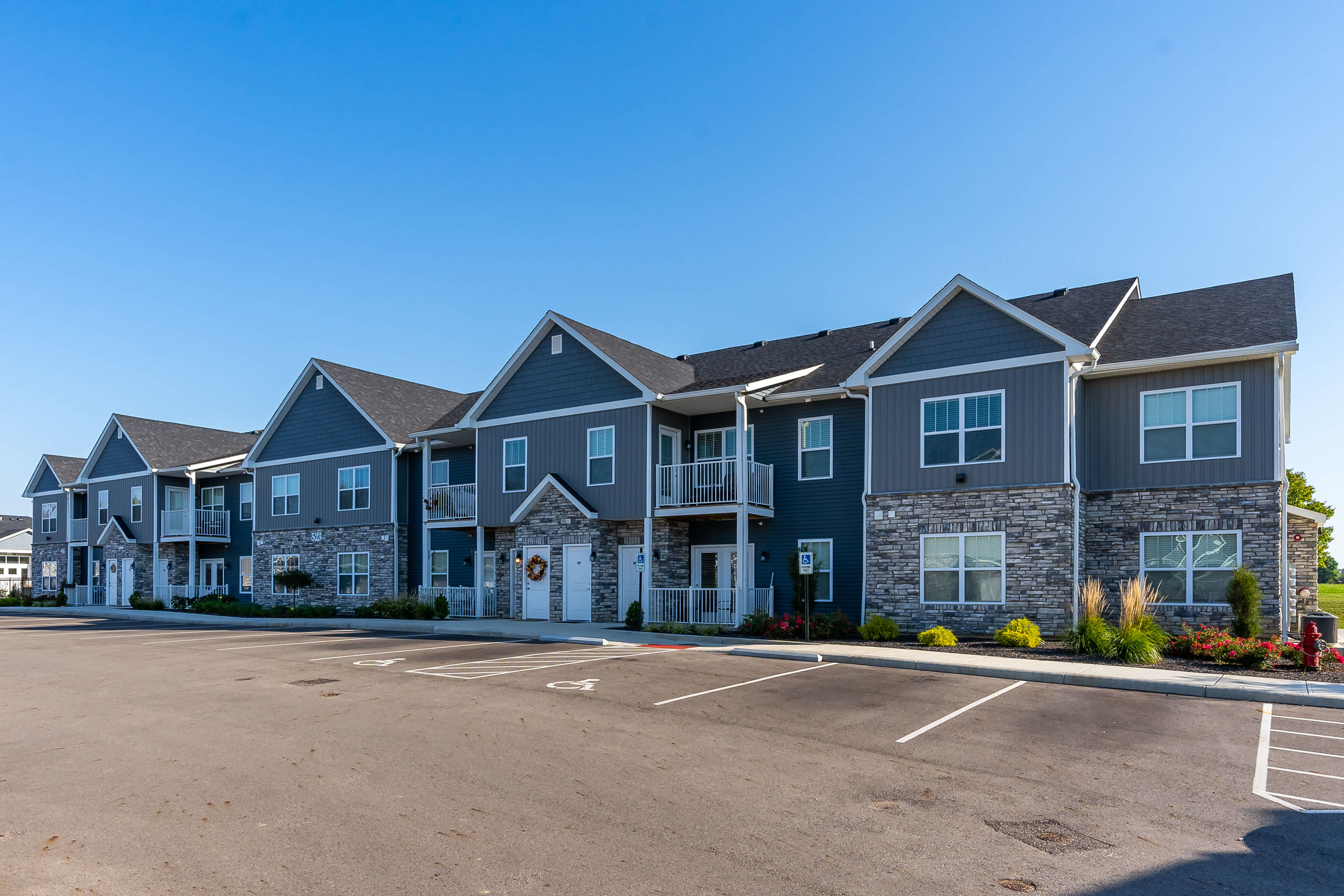 Alexander Pointe Apartments – photo 3