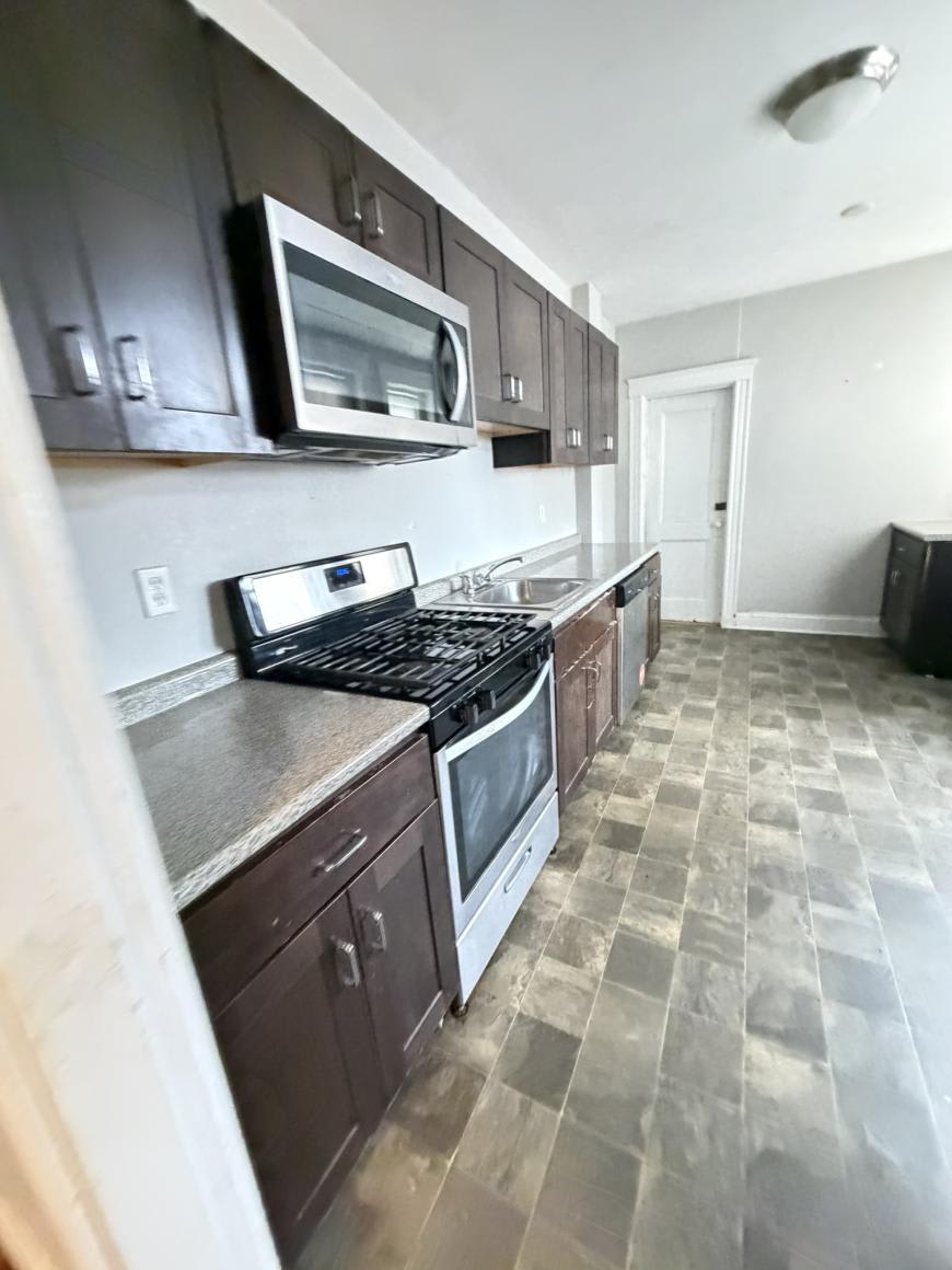 170 Kelton St. – photo 2