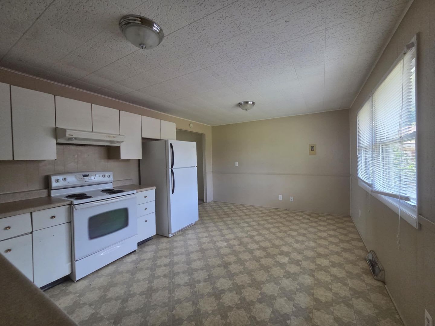 Single Family Home – photo 4
