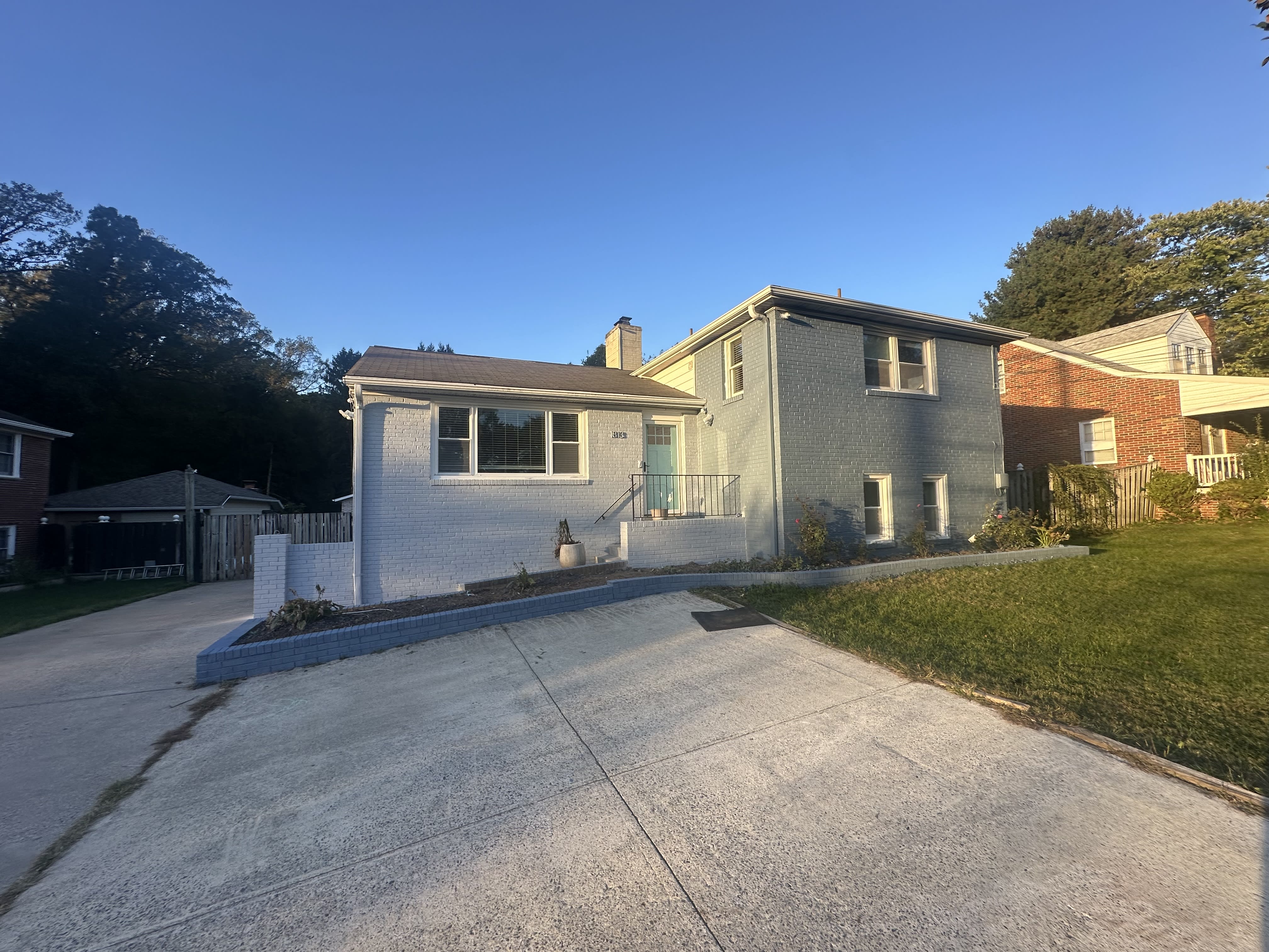 1813 Arcola Ave – photo 2