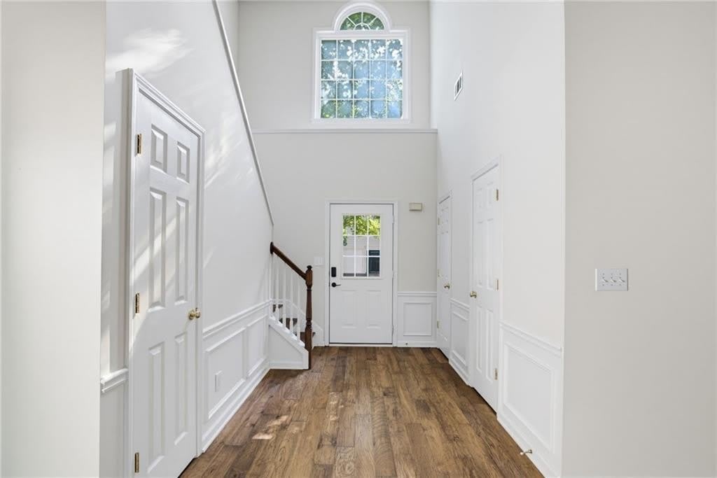 2599 ALVECOT Circle SE – photo 3