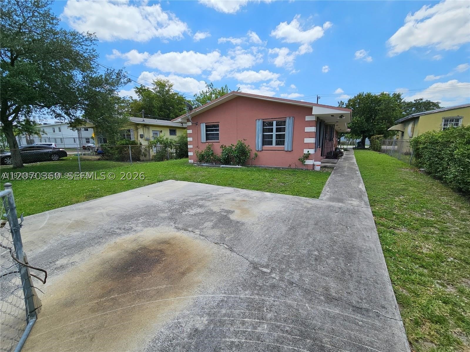 2119 NW 64th St – photo 2