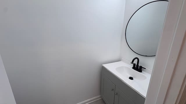 988 Seattle St – photo 5