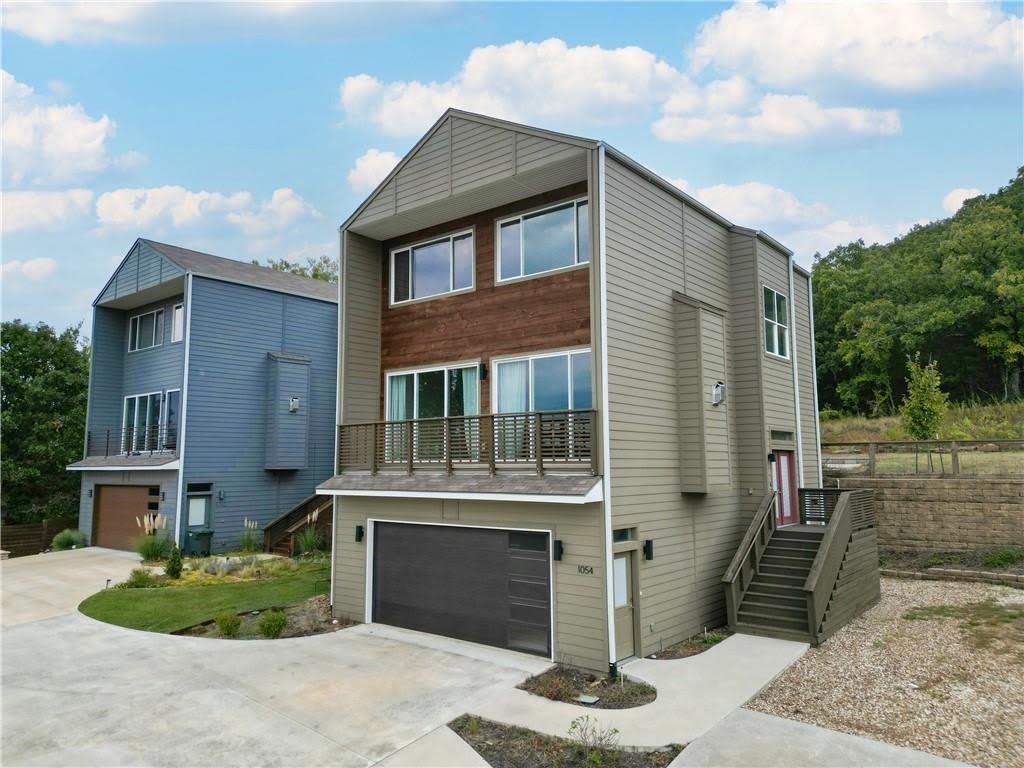 1054 E Huntsville Road – photo 1
