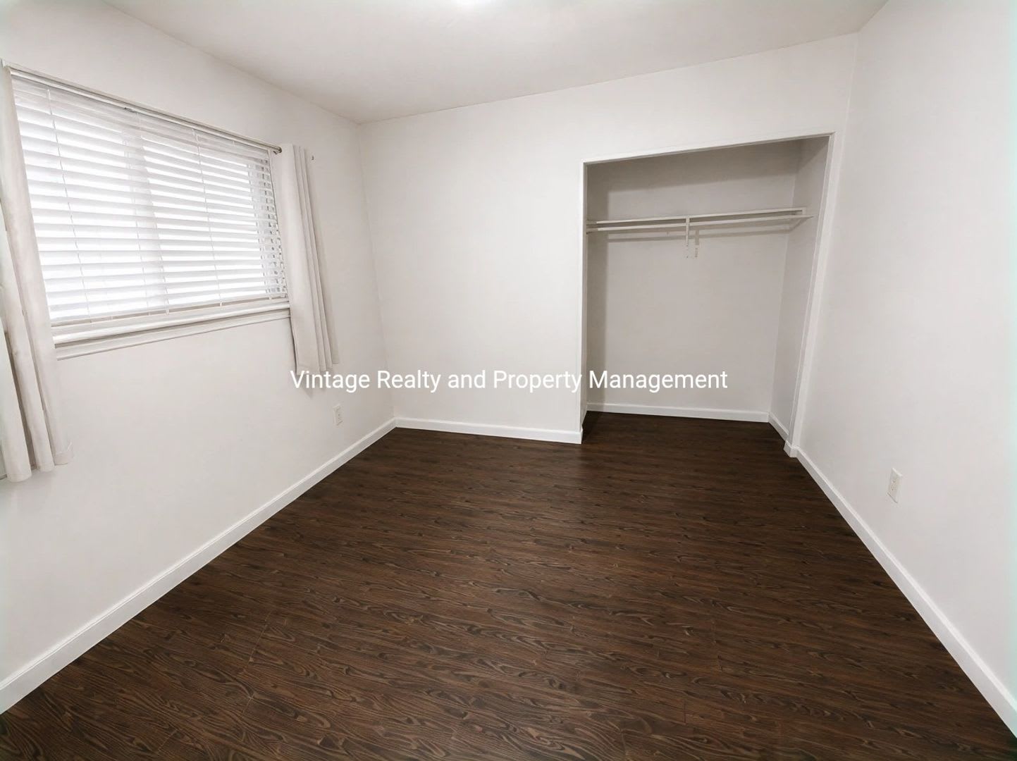 Updated 2 Bedroom 1 Bathroom Tri Plex Unit Located In North Stockton – photo 5