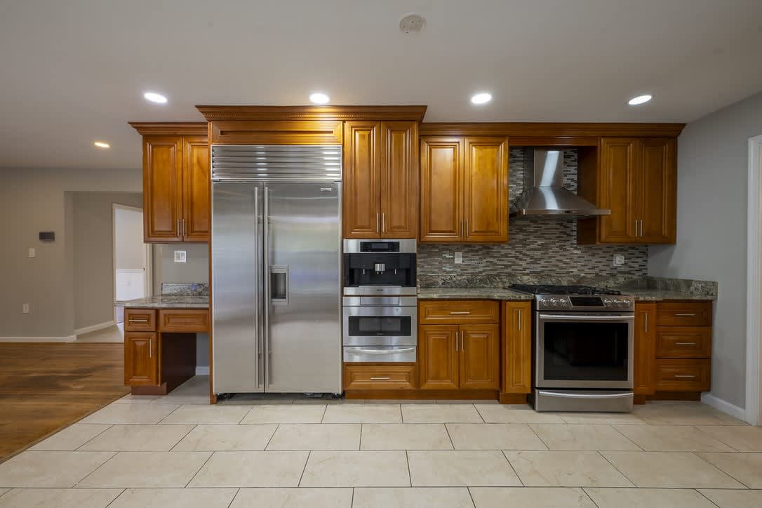 8808 Liberty Lane – photo 3