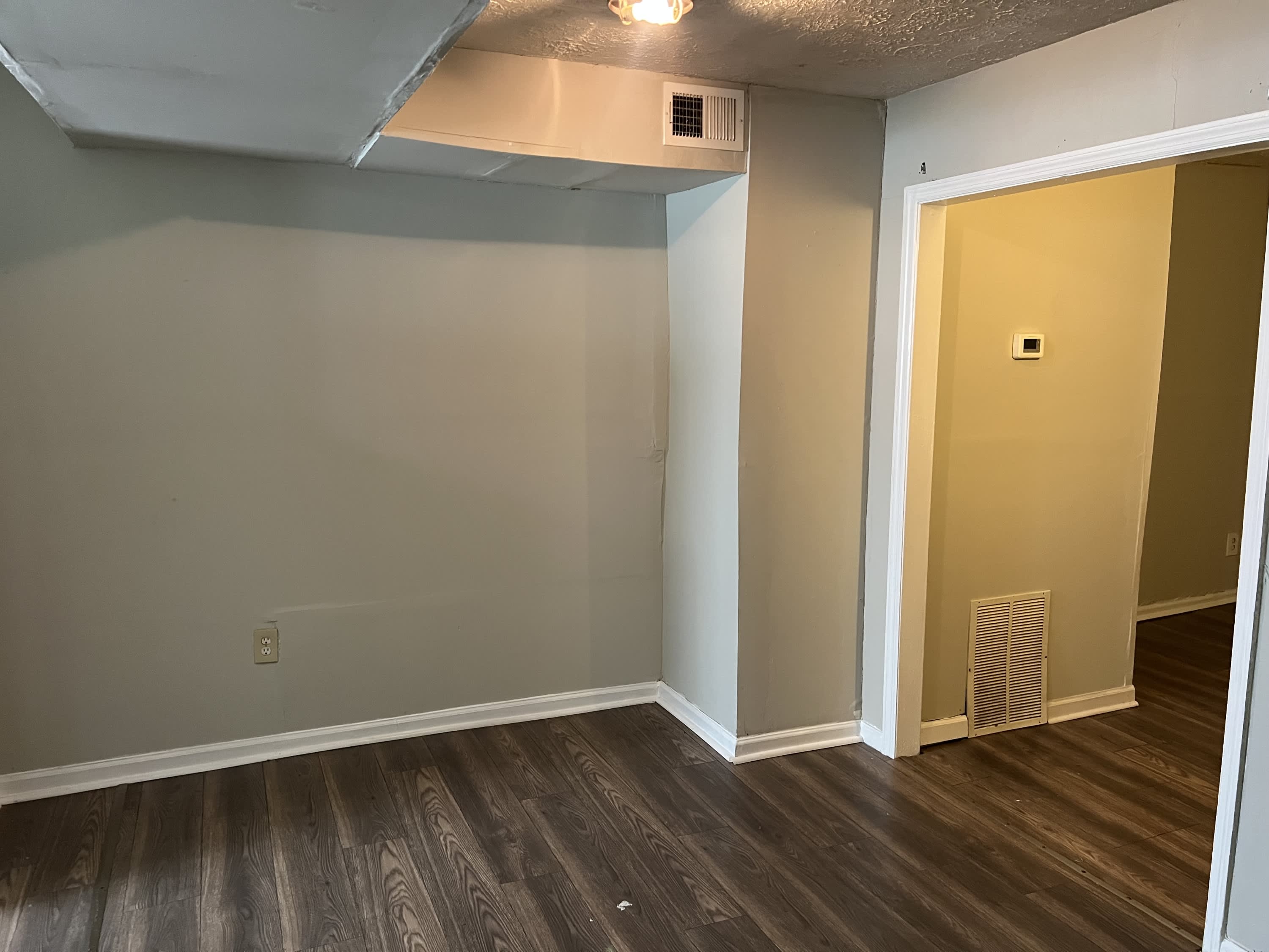 390 Cowan Street – photo 5
