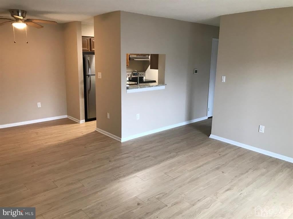 4811 RAVENS CREST Drive – photo 2
