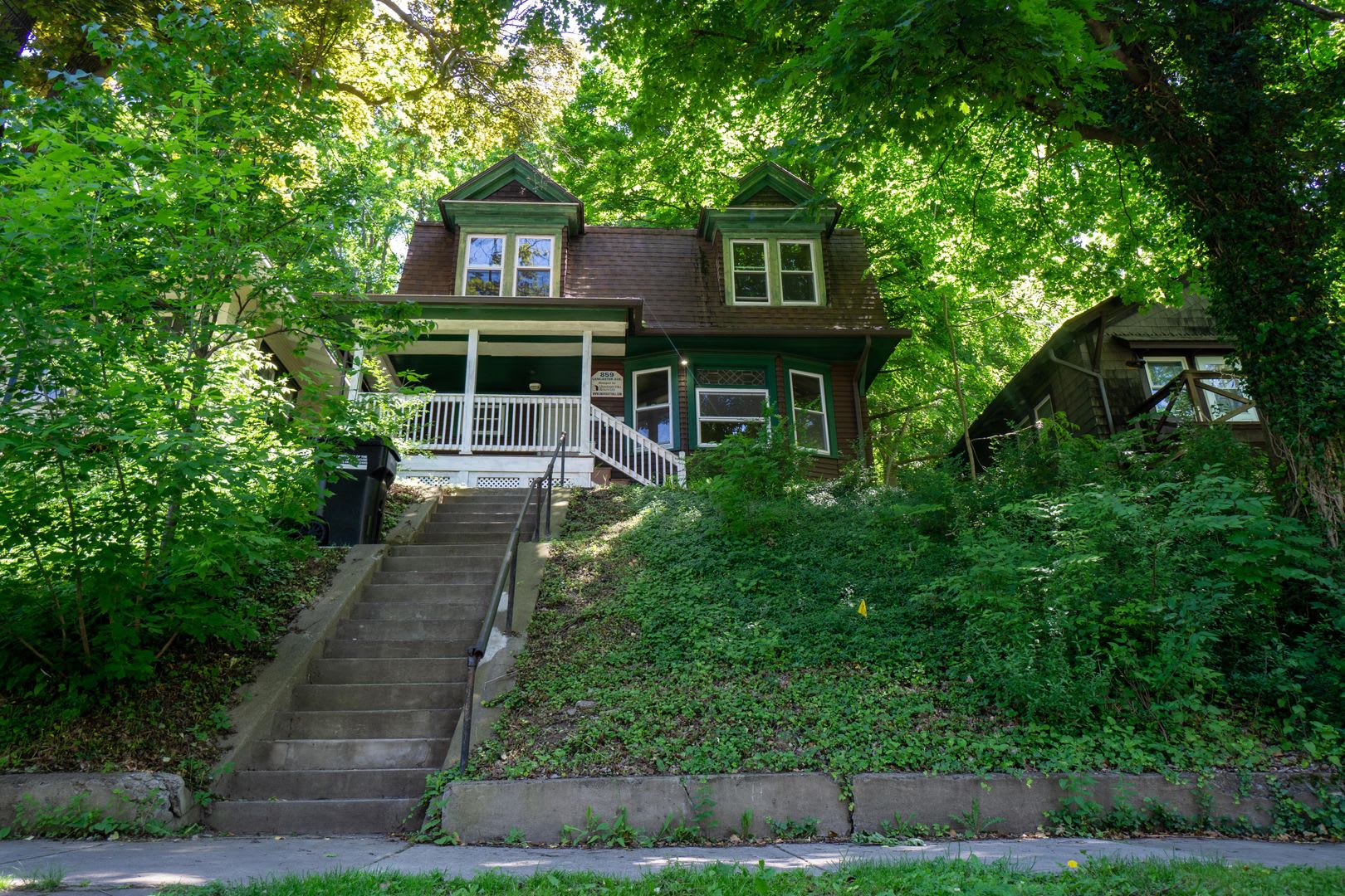 859 Lancaster Ave – photo 4