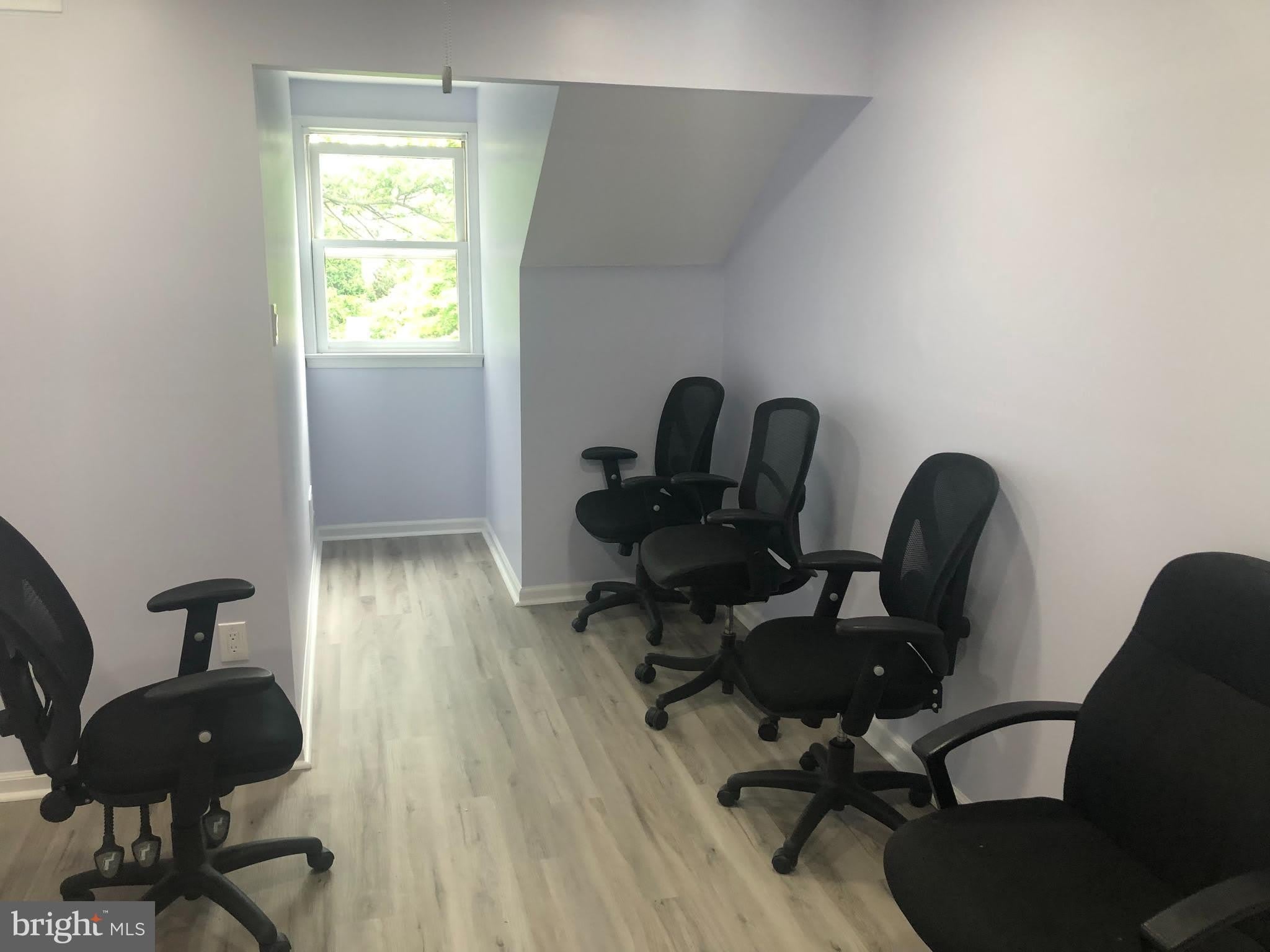1200 BUSTLETON Pike – photo 2