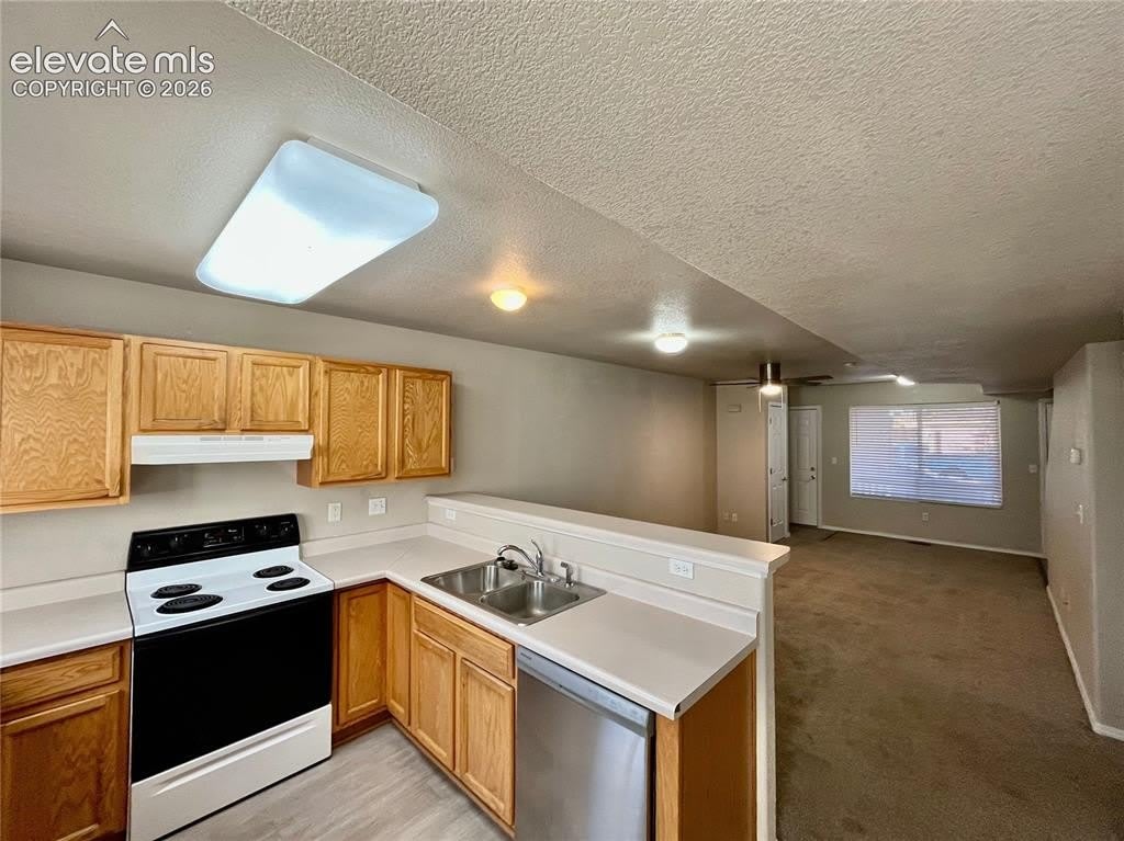 7883 Antelope Valley Point – photo 4