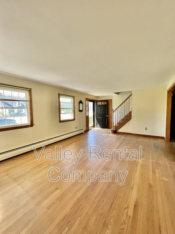 20 Newton Lane – photo 3