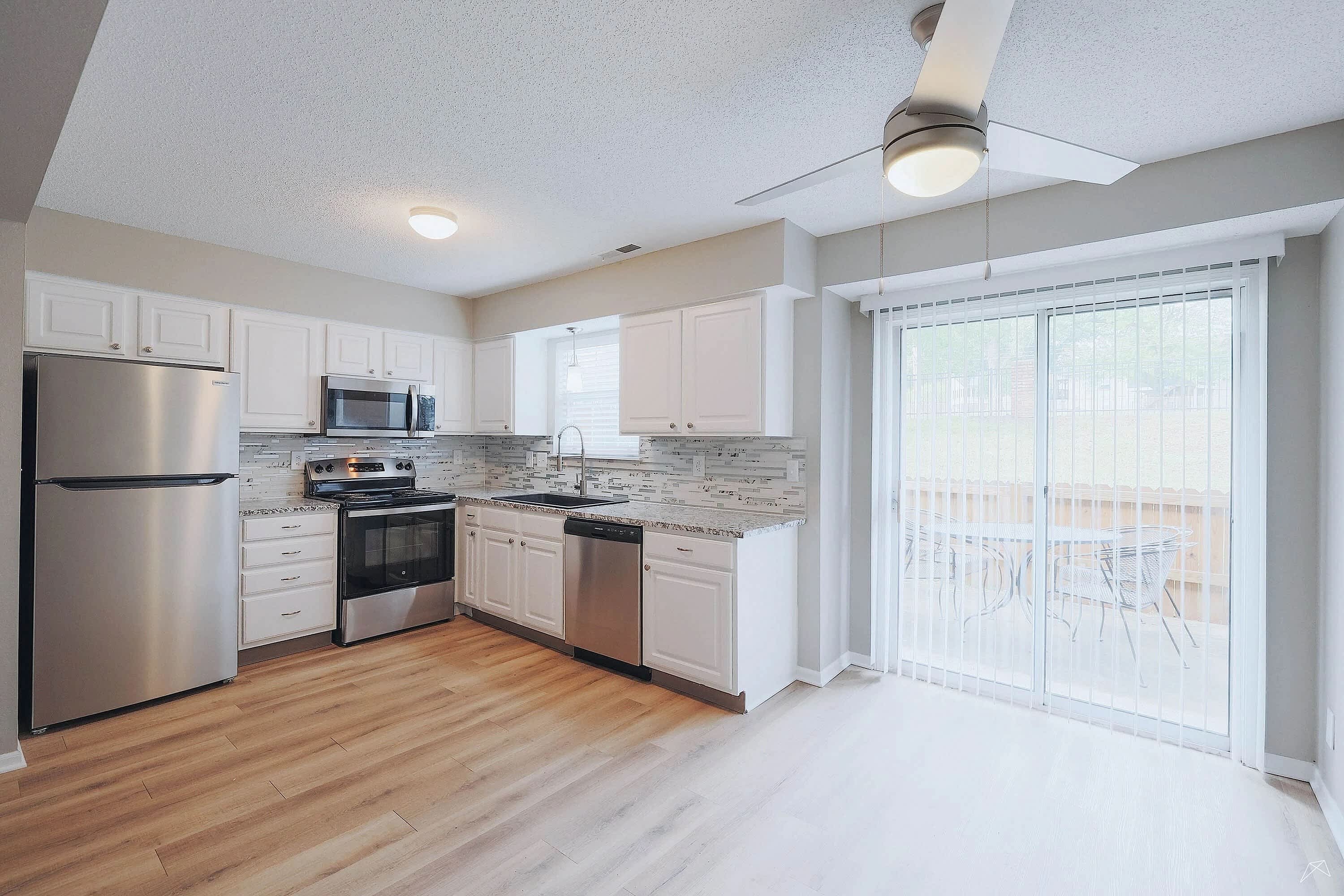 Chestnut Heights Townhomes – photo 2