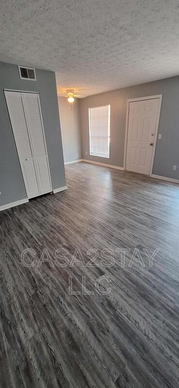 377 Redmar Blvd – photo 4