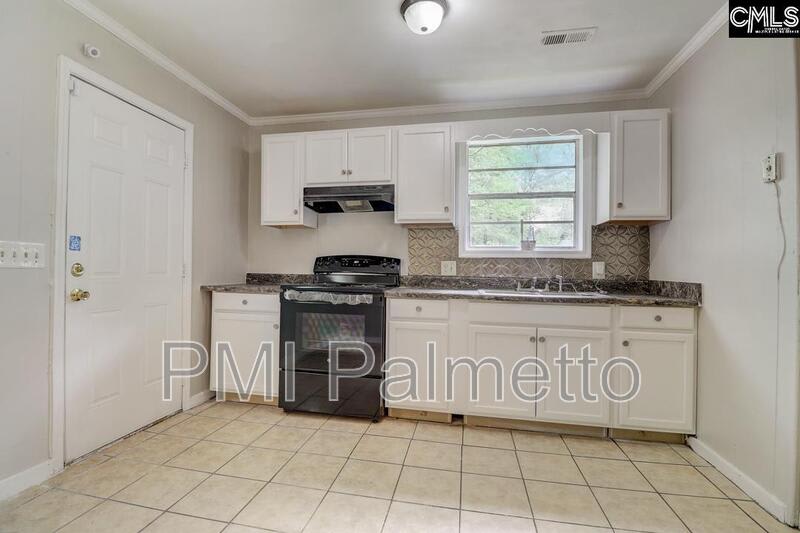 329 Saddlefield Rd – photo 5