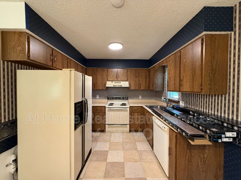 4041 S Sunrise Ave – photo 4