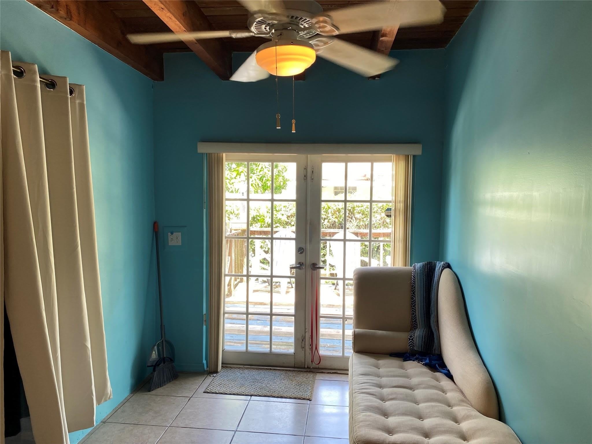 6901 SW 6TH Street – photo 1