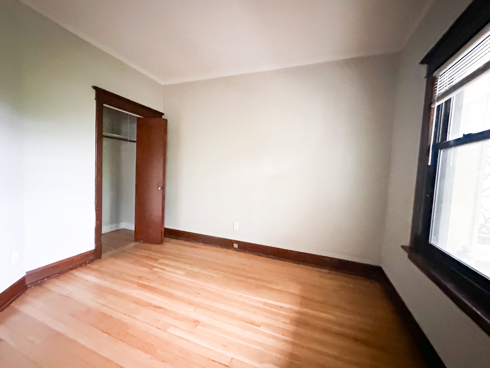 1703 Ridge Avenue – photo 4