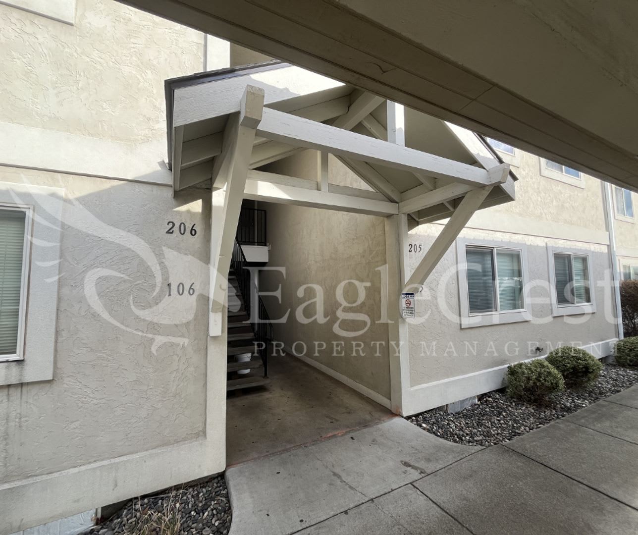 Availability at the Vineyards! 2 Bedroom 2 Bath ~ 2nd Floor Apartment **$200.00 Off 2nd Months Rent** – photo 4