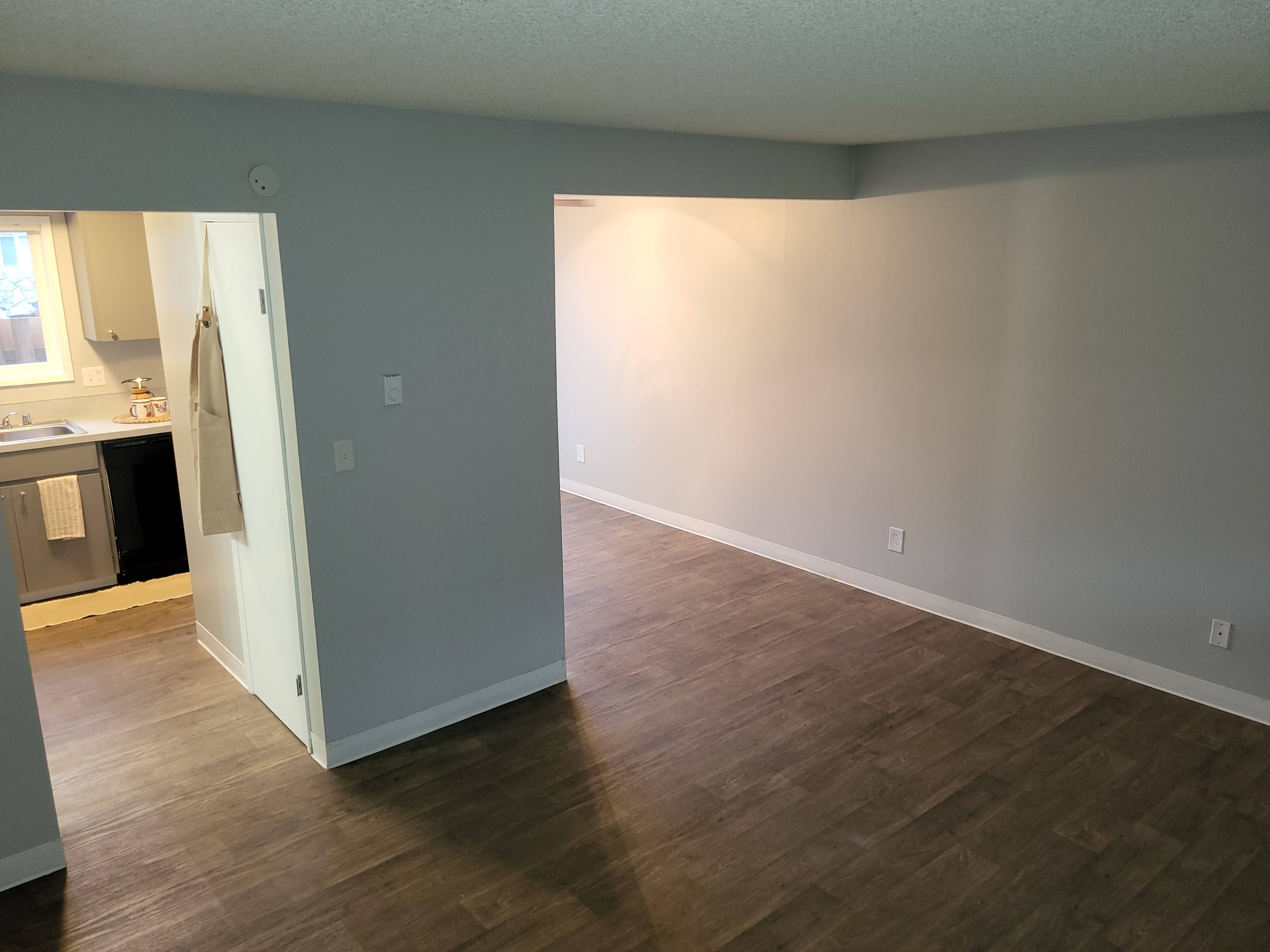 Townhouse Square – photo 5