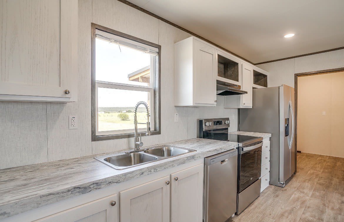 21 Kenzi Drive – photo 2