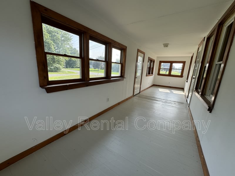 38 East Street – photo 3