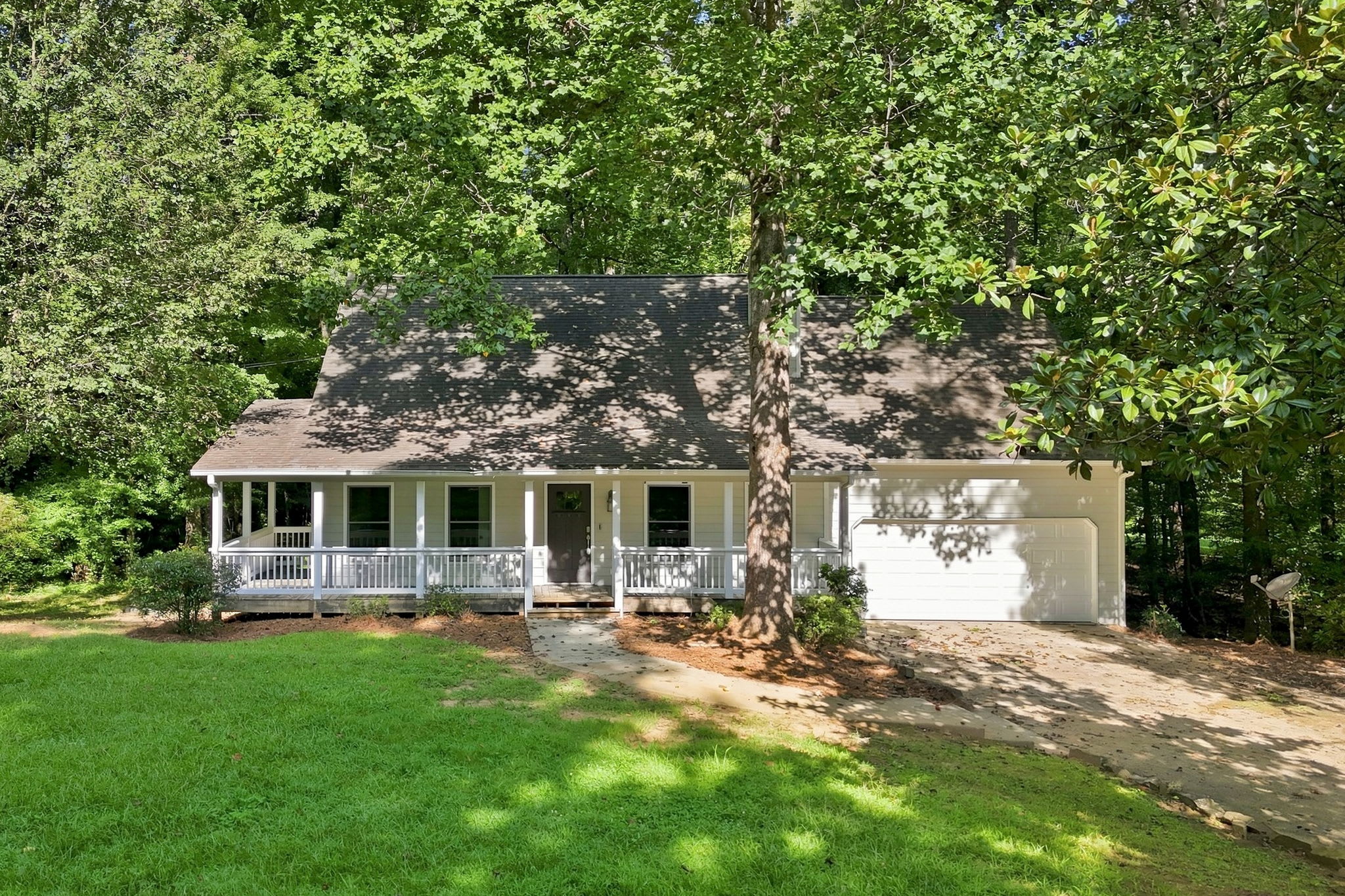 2753 Allyn Drive Northwest – photo 1