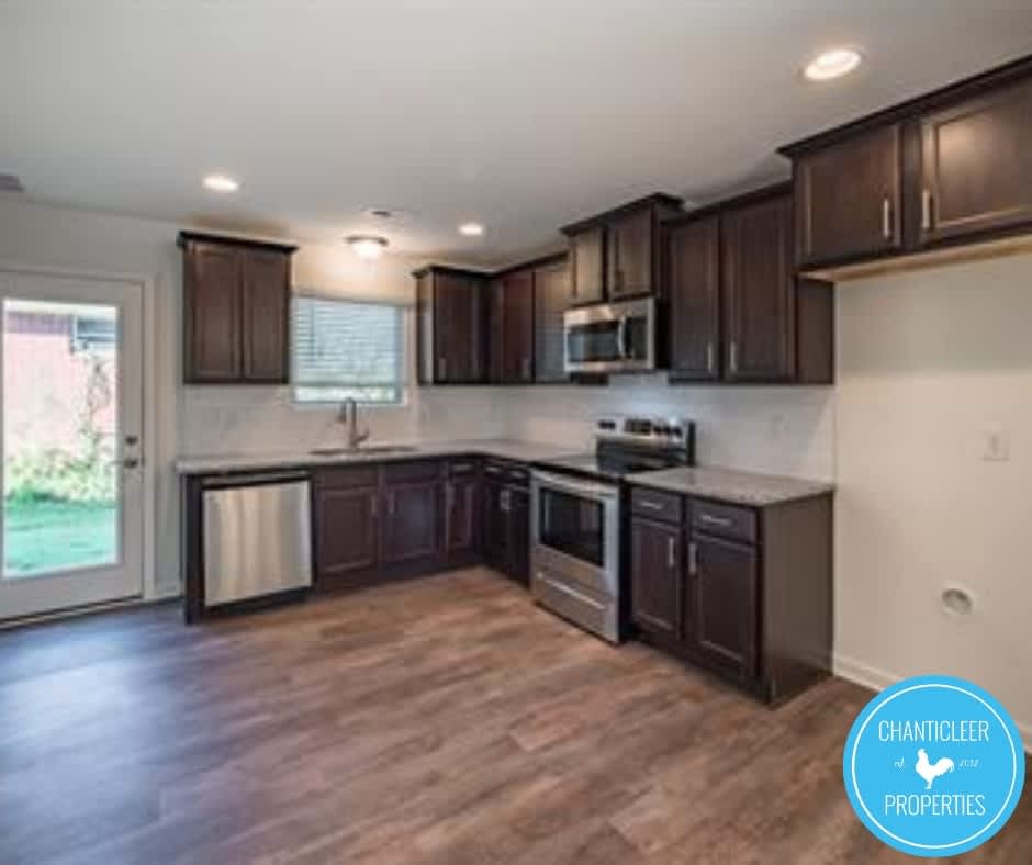 231 Socket Street – photo 5