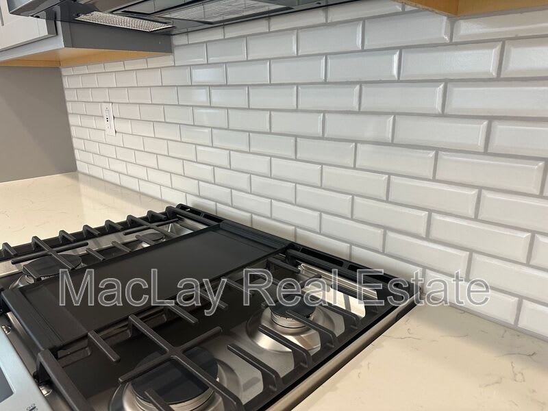 3809 N 100th dr – photo 4