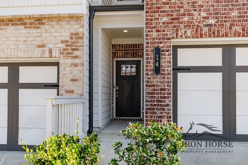 14 Depot Landing Way – photo 3