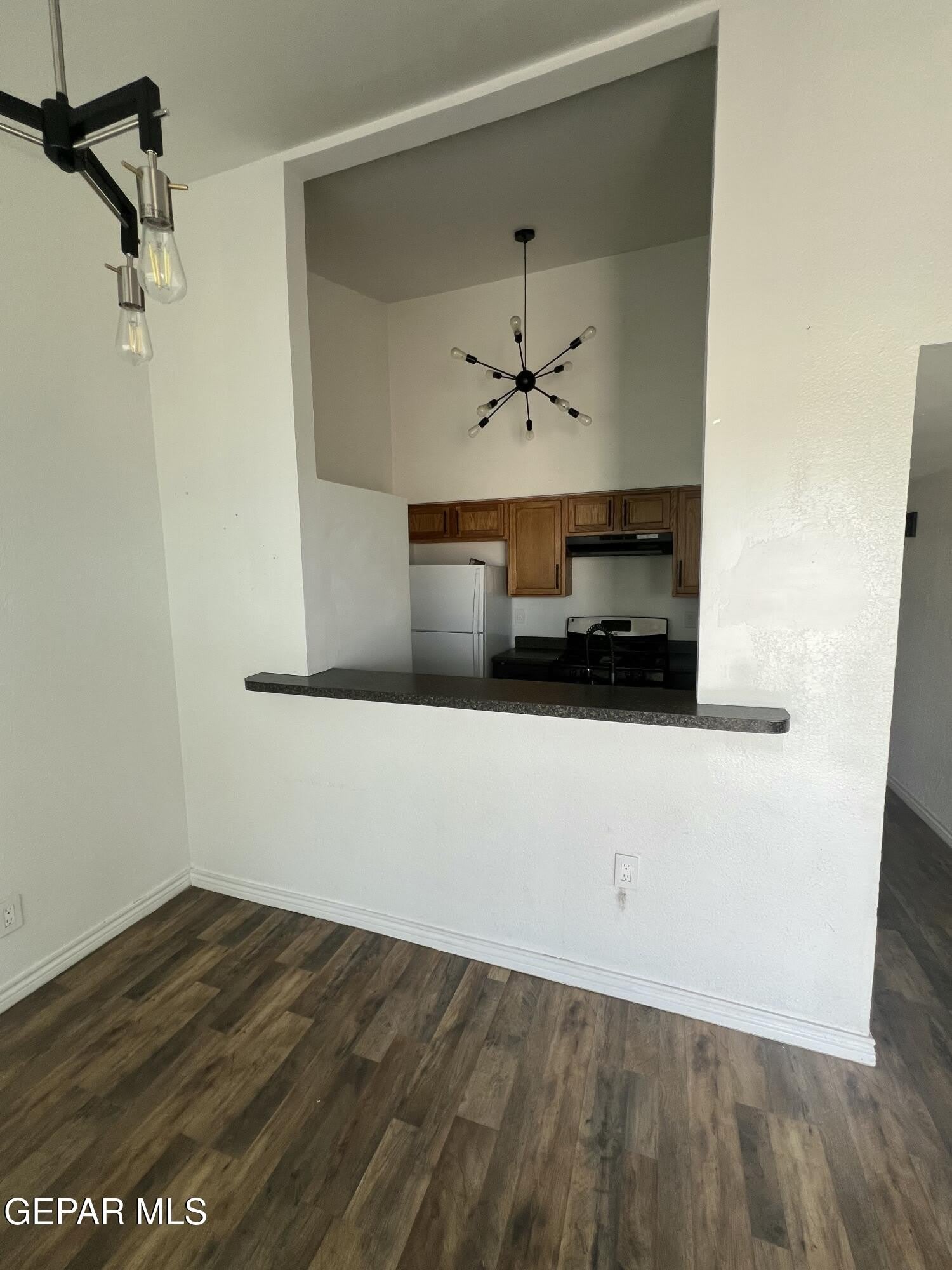 8609 Mercury Street – photo 3